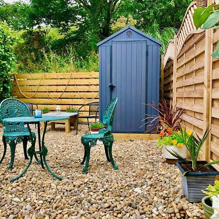 Knocker Cottage Is A 3 Bedroom Made Up Of 1 Double Bedroom And 2 Small Double Bedrooms In Small Village 10 Min To Beaches 坎伯恩 外观 照片