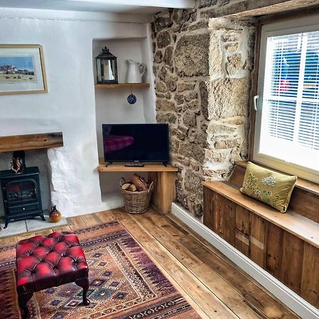 Knocker Cottage Is A 3 Bedroom Made Up Of 1 Double Bedroom And 2 Small Double Bedrooms In Small Village 10 Min To Beaches 坎伯恩 外观 照片